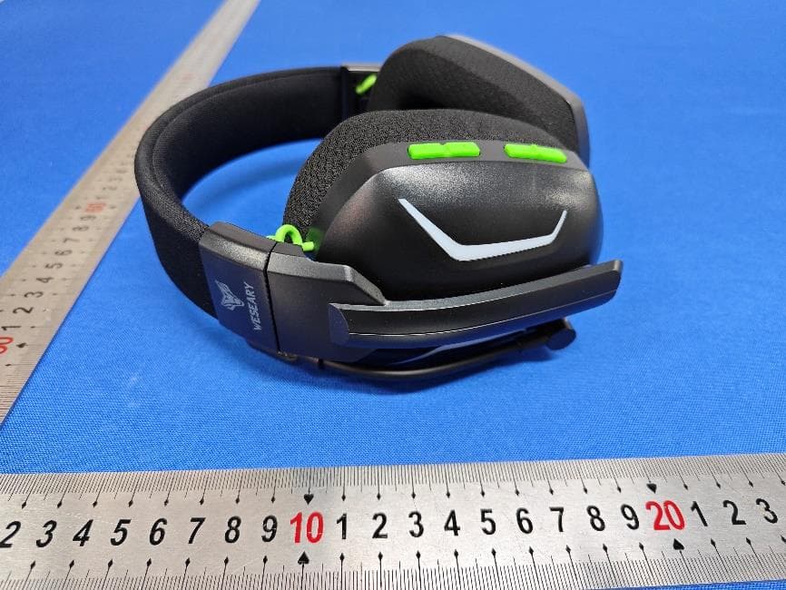 Wireless Gaming Headset - FCC ID 2BATE-WG1L - Shenzhen wei bo technology co., LTD (2)