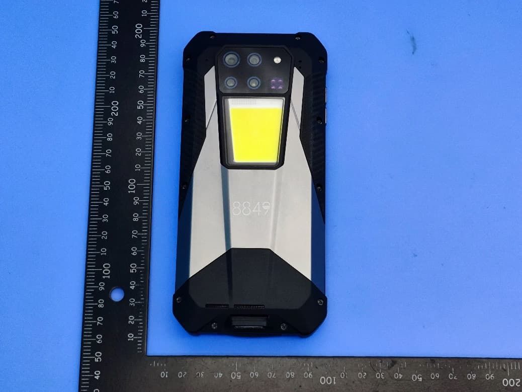 TANK3 , Titan P30000 Ultra 5G - FCC ID 2BAVY-TANK3 - Shenzhen OBLUE Communication Technology Co.,Ltd.