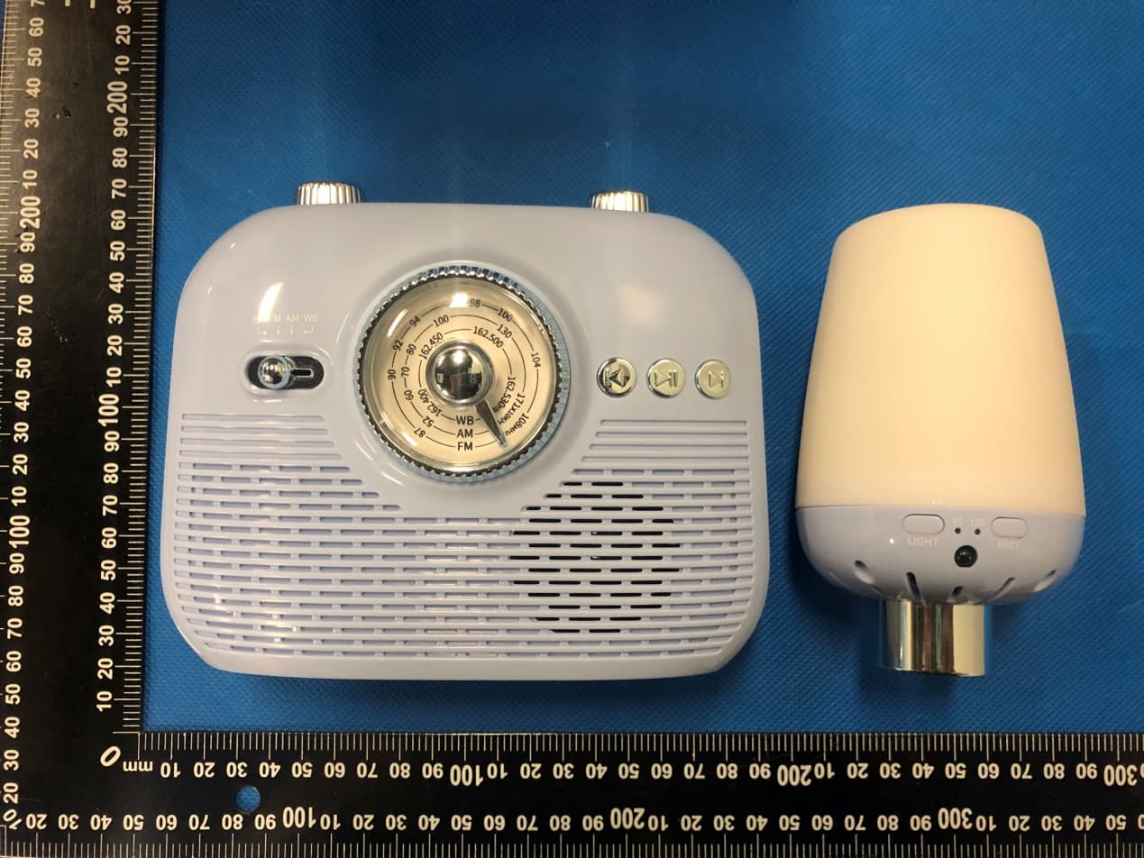 MULTI-FUNCTIONAL DYNAMO RADIO - FCC ID 2BAWH-XLN-020 - SHENZHEN XINLINGNAN ELECTRONIC TECHNOLOGY CO., LTD. (3)