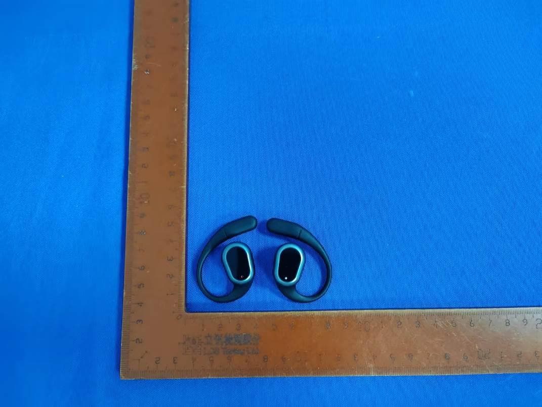 open ear wireless sport earbuds - FCC ID 2BAXW-TTQ10 - RUIJIN TREFAN TECHNOLOGY CO.,LTD