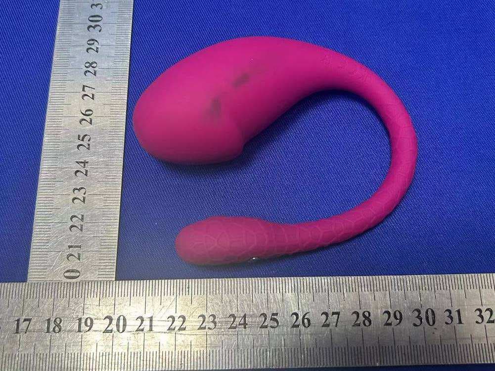 Sly & Chill Vibrating Egg - FCC ID 2BAY4OMBSL01 - Suki, LLC dba OhMiBod (2)