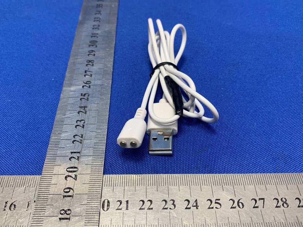 Sphinx & Chill nipple clamps - FCC ID 2BAY4OMBSX01 - Suki, LLC dba OhMiBod (4)