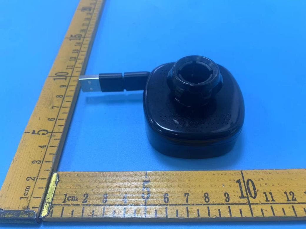 Retractable cable car holder magnetic wireless charger - FCC ID 2BAYR-YX-492 - Dongguan city Humen Yongxin Electronic Factory (2)