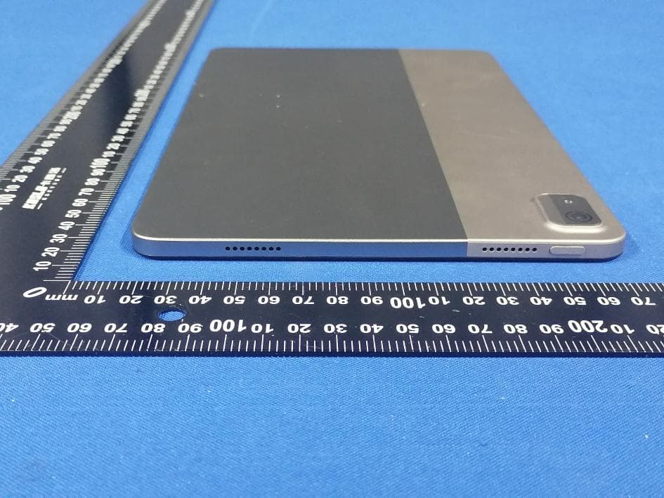 Tablet - FCC ID 2BAYT-RYPD110M01 - Zhejiang Ruiyi Intelligent Technology Co., LTD (2)