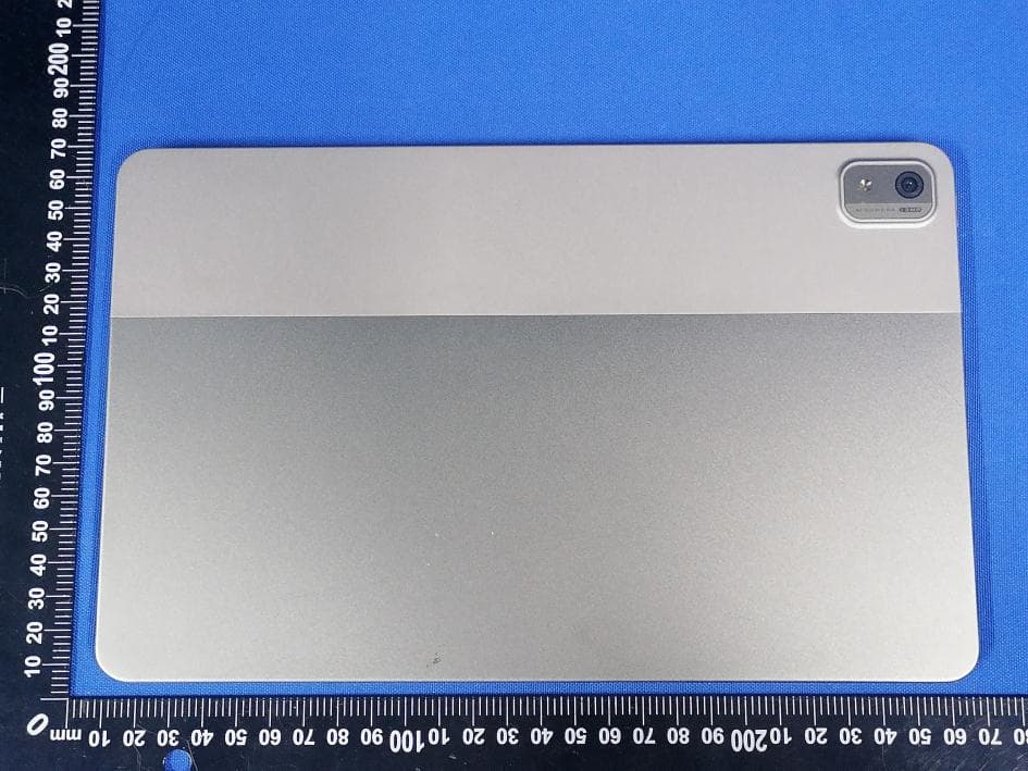 Tablet - FCC ID 2BAYT-RYPD110M01 - Zhejiang Ruiyi Intelligent Technology Co., LTD (3)