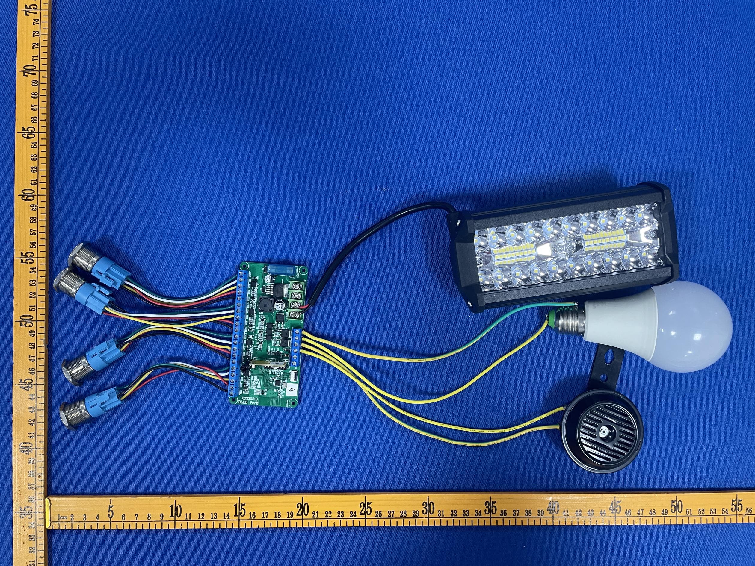 Safety Lighting Systems - FCC ID 2BAZQ-BBL2023 - Basin Boat Lighting, LLC