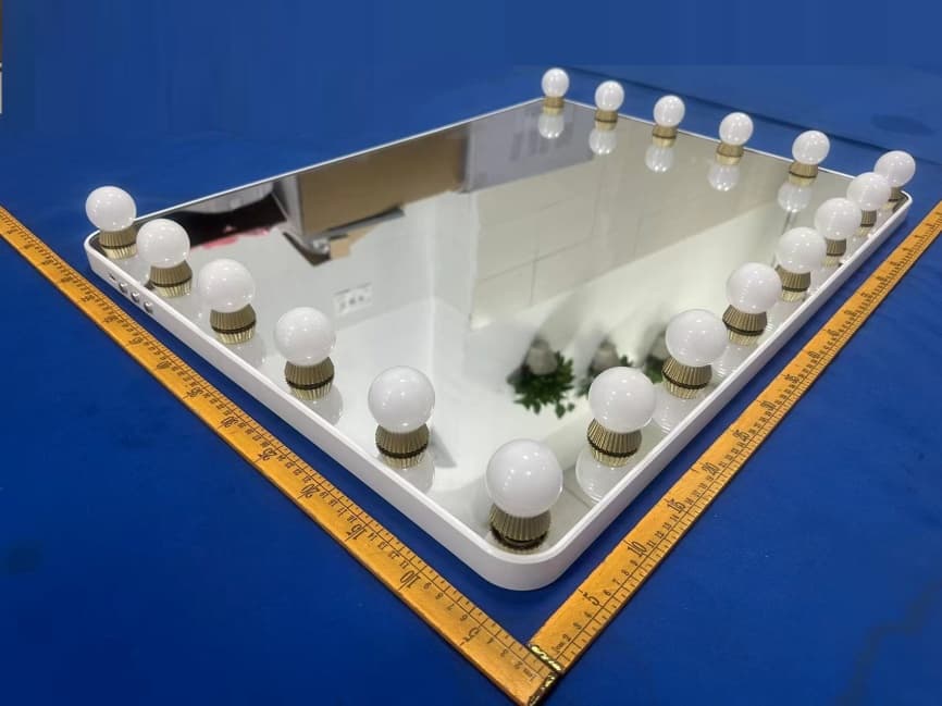 Hollywood Makeup Mirror - FCC ID 2BB2A-HZ-02A-8166 - Guangzhou Zhuo Rui Smart Home Technology Co., LTD (4)
