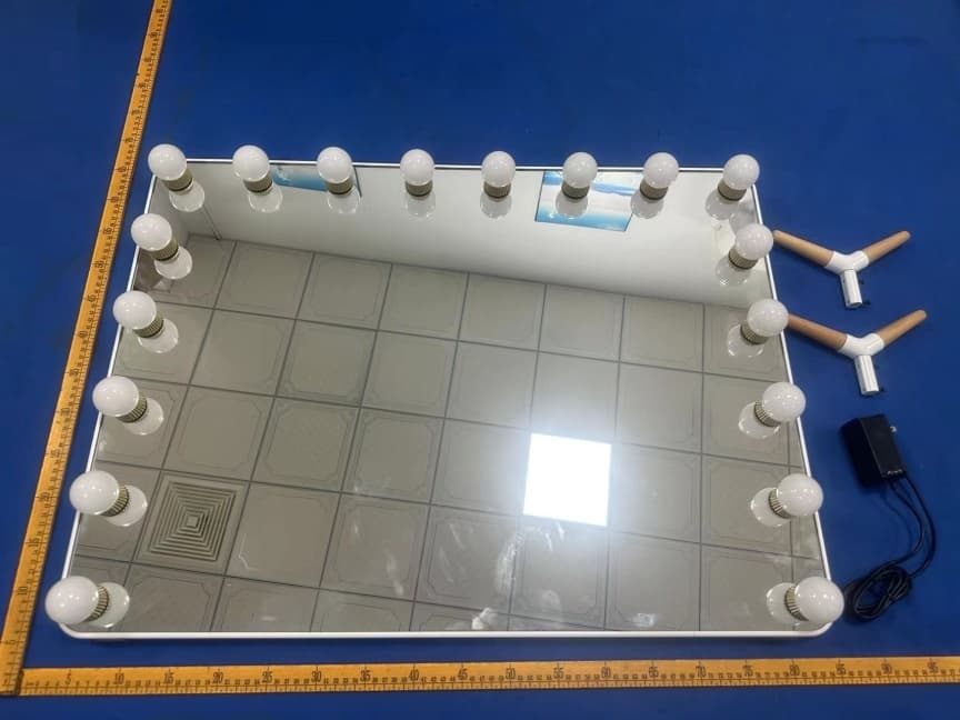 Hollywood Makeup Mirror - FCC ID 2BB2A-HZ-02A-8166 - Guangzhou Zhuo Rui Smart Home Technology Co., LTD (5)