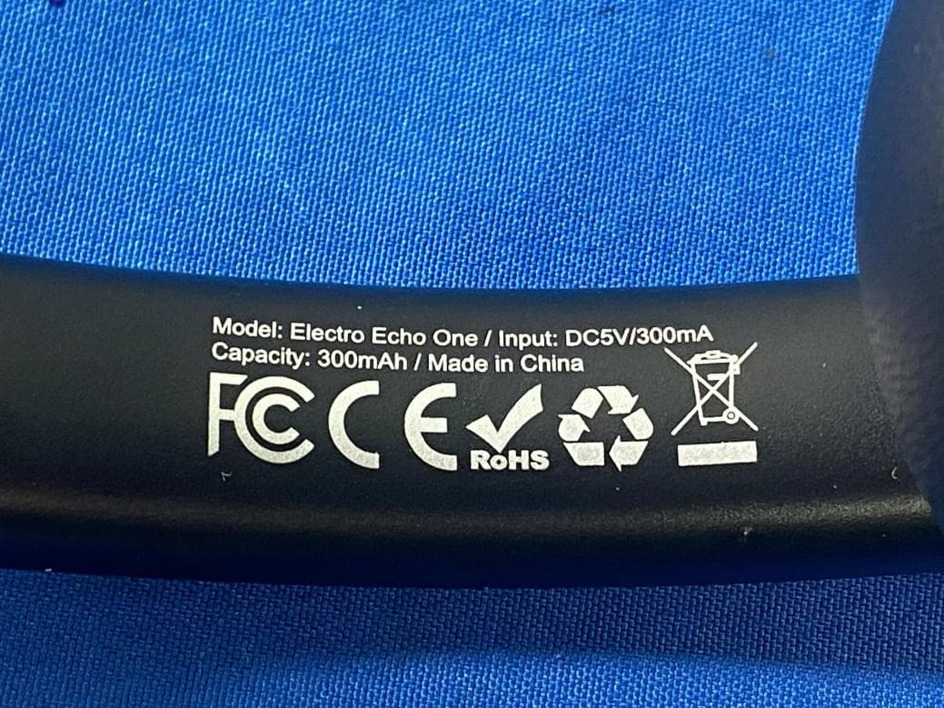 WIRELESS HEADPHONE - FCC ID 2BB37-ELLC-ECHO1 - Electronic World LLC.