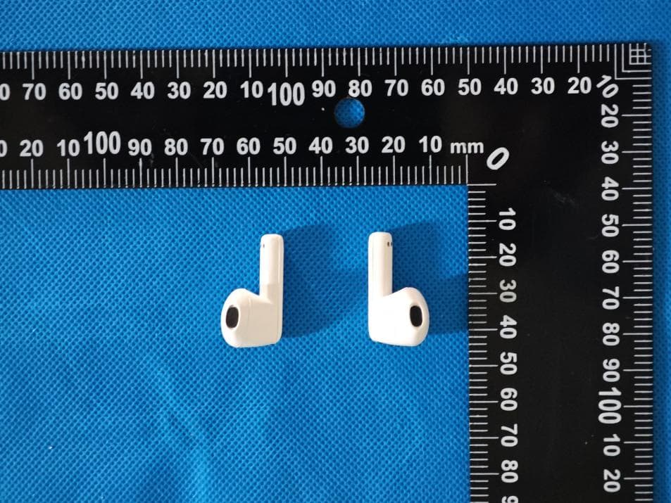 TWS Earbuds - FCC ID 2BB3B-TWS130 - SHENZHEN JUNYE ELECTRONICS CO LTD (4)