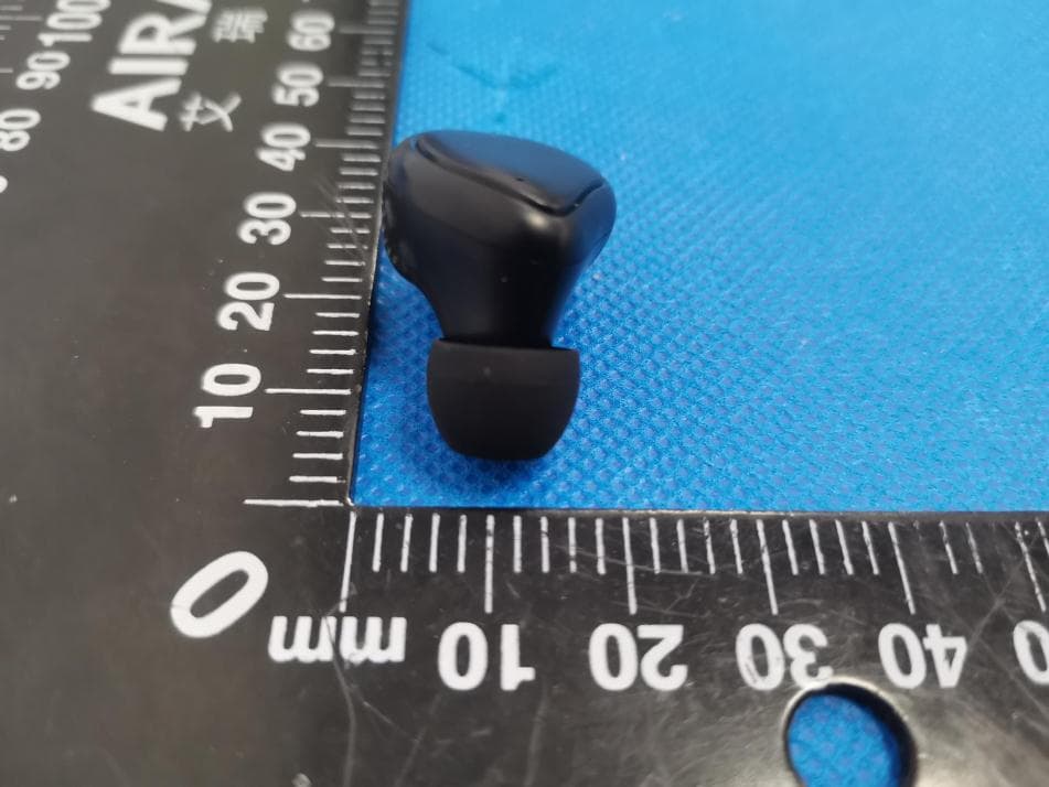 TWS EARBUDS WITH CHARGING BOX - FCC ID 2BB3B-V40091W2 - SHENZHEN JUNYE ELECTRONICS CO LTD (4)