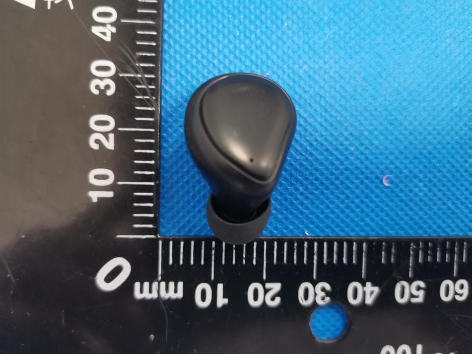 TWS EARBUDS WITH CHARGING BOX - FCC ID 2BB3B-V40091W2 - SHENZHEN JUNYE ELECTRONICS CO LTD (3)