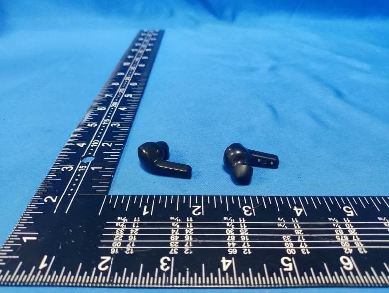 WIRELESS HEADSET - FCC ID 2BB3F-F9-A31 - Guang Zhou Botesi Electronic Technology Co.,Ltd (5)