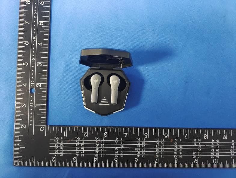 WIRELESS HEADSET - FCC ID 2BB3F-F9-F35 - Guang Zhou Botesi Electronic Technology Co.,Ltd (4)