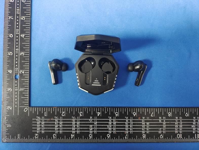 WIRELESS HEADSET - FCC ID 2BB3F-F9-F35 - Guang Zhou Botesi Electronic Technology Co.,Ltd (3)