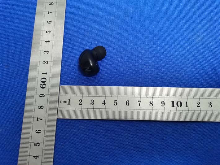 WIRELESS HEADSET - FCC ID 2BB3F-M10 - Guang Zhou Botesi Electronic Technology Co.,Ltd (2)