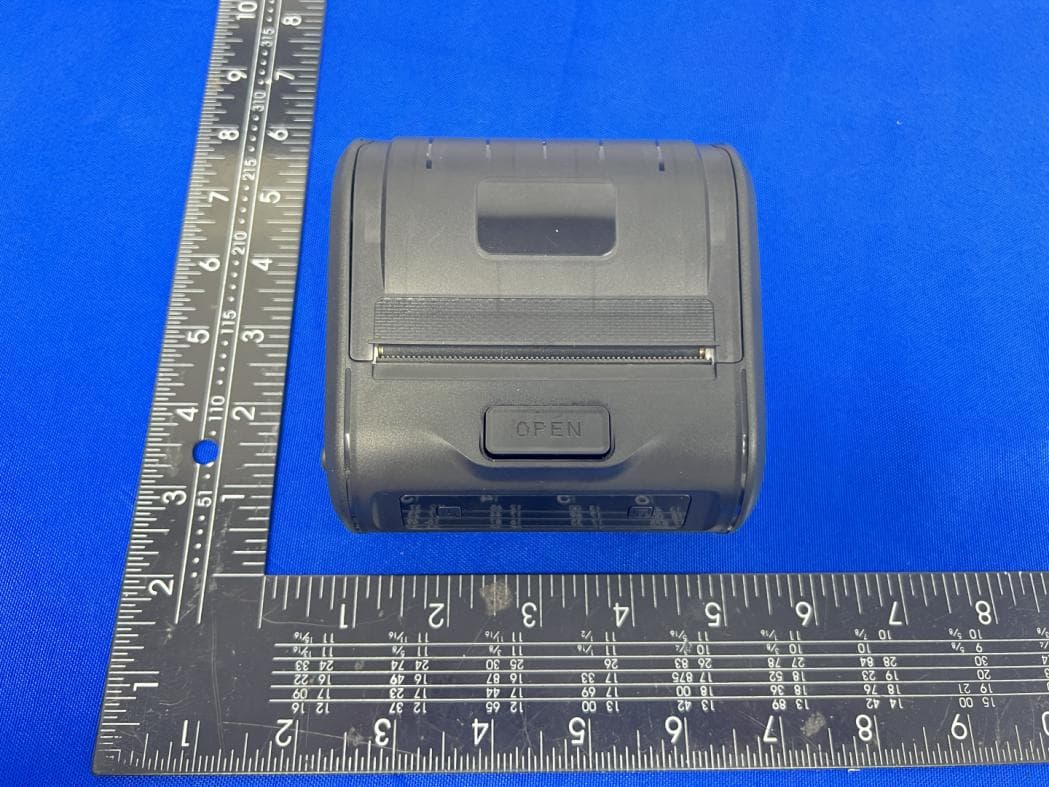 Portable Label Printer - FCC ID 2BB3R-QR-365 - Shanghai Wanchen Electronic Commerce CO., Ltd. (4)
