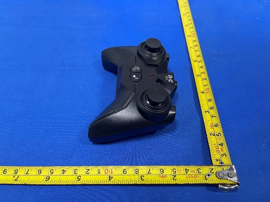 RC Car - FCC ID 2BB3T-BF-201G - Shantou City Youjie Technology Co., Ltd. (2)