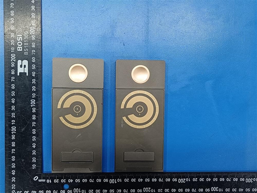 3-IN-1-WIRELESS CHARGER - FCC ID 2BB3Y-S9 - Shenzhen Many Win-Win Technology Co., Ltd. (3)