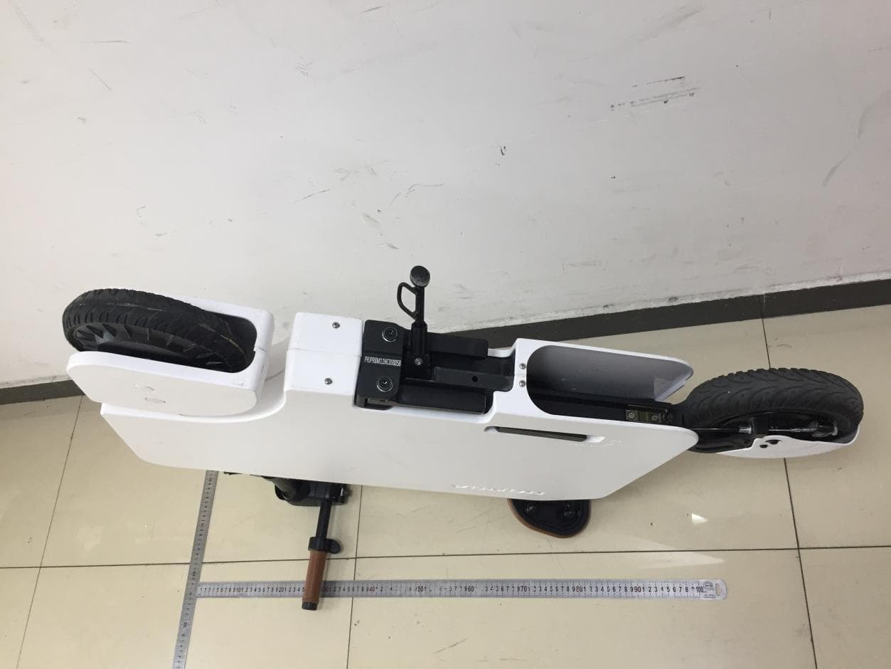 Electric Scooter - FCC ID 2BB4L-EH001 - American Honda Motor Co., Inc.