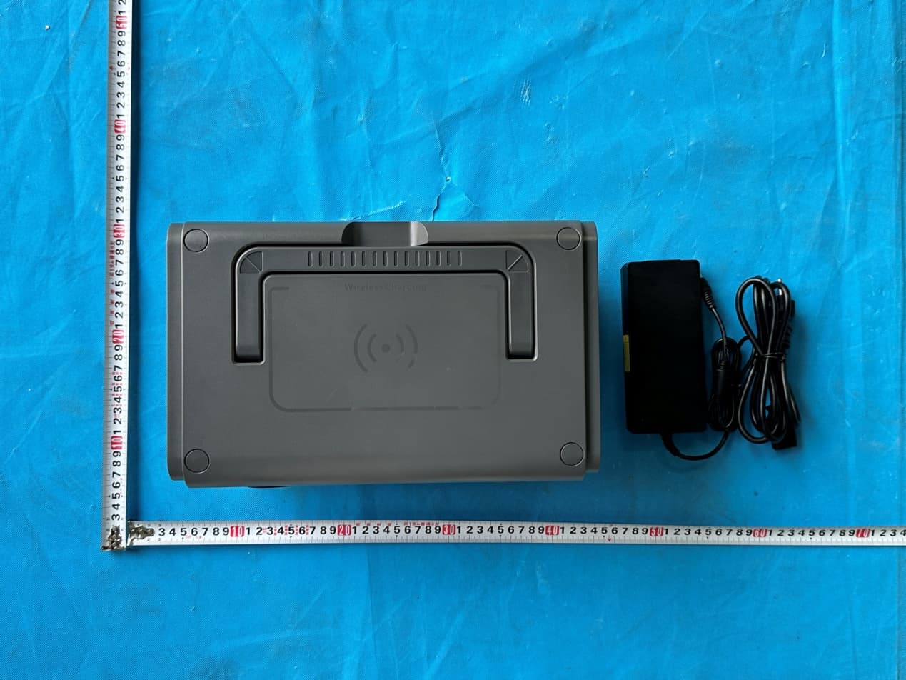 Portable power station - FCC ID 2BB59-HE1200-US - RUNHOOD POWER INC. (3)