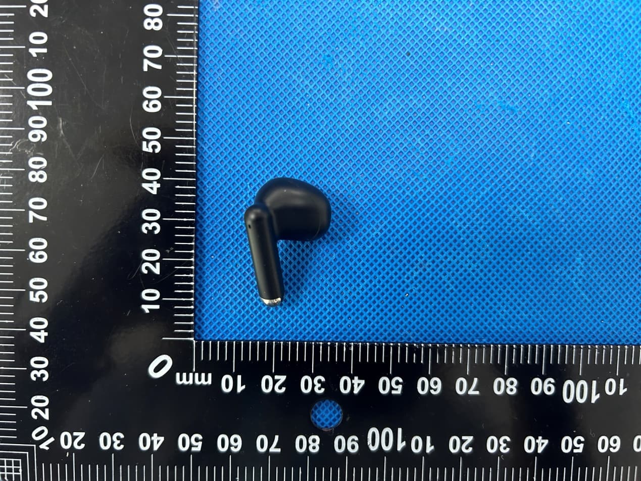 Wireless bluetooth headset - FCC ID 2BB5Y-H07 - Shenzhen Huajue Communication Co., Ltd (4)