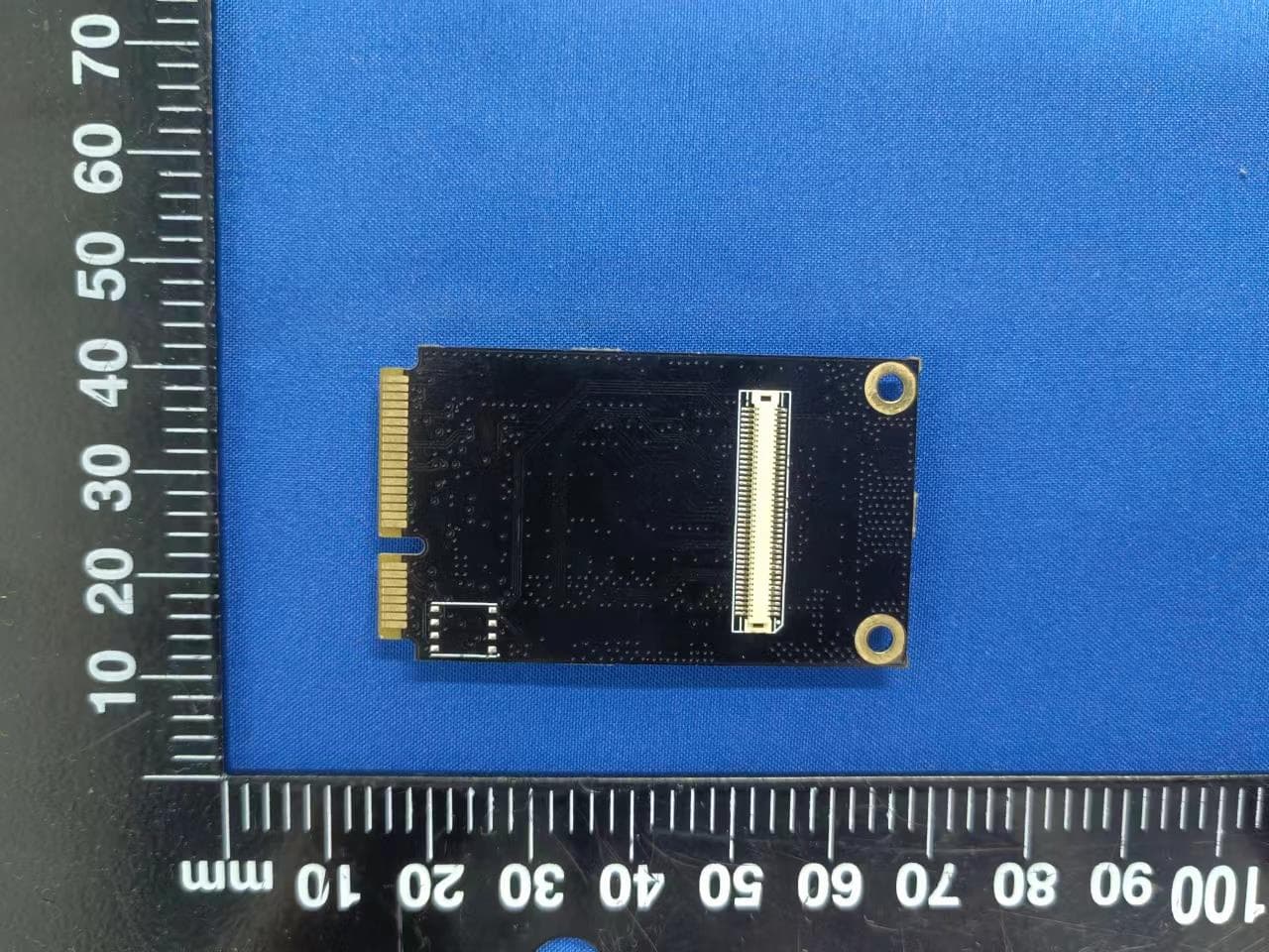LTE Modem/Module - FCC ID 2BB64C10GS - Cavli Inc.