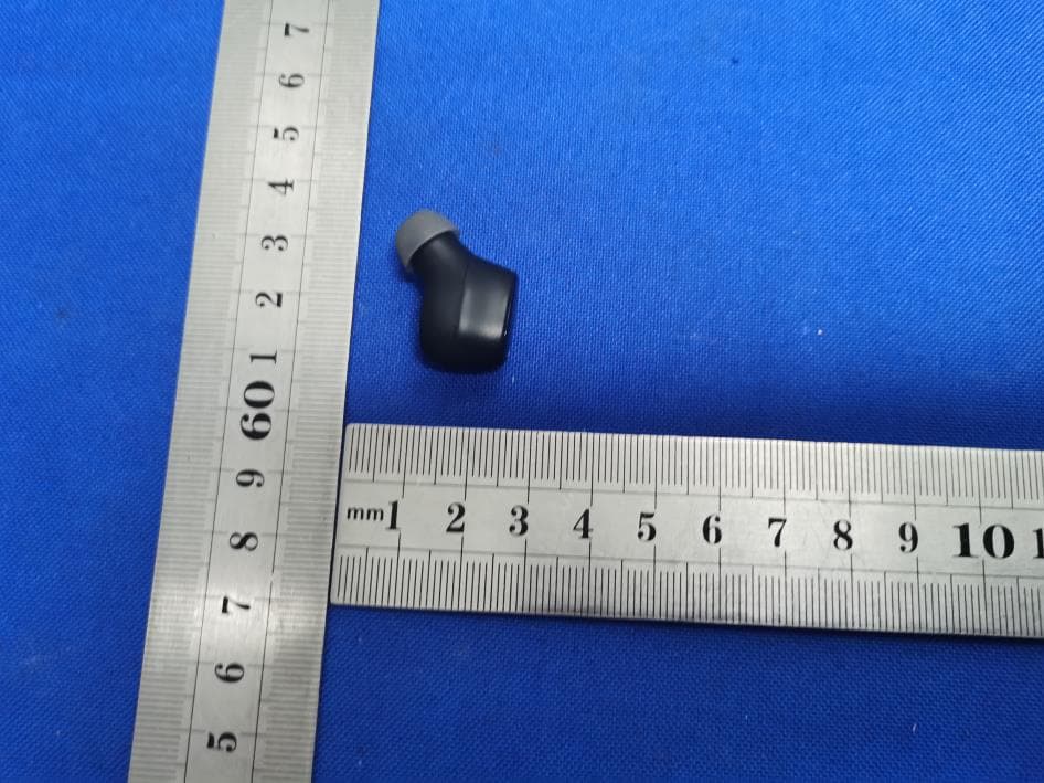 TWS Bluetooth headset - FCC ID 2BB6Q-V52 - Shenzhen Lancest Technology Co., Ltd. (3)