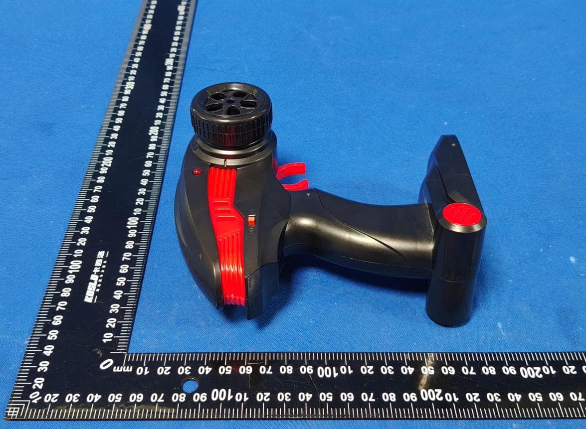 Remote control car series - FCC ID 2BB7F-666-878 - CHUNYUANLONG TOYS FACTORY (2)