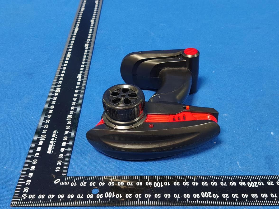 Remote control car series - FCC ID 2BB7F-666-878 - CHUNYUANLONG TOYS FACTORY (3)