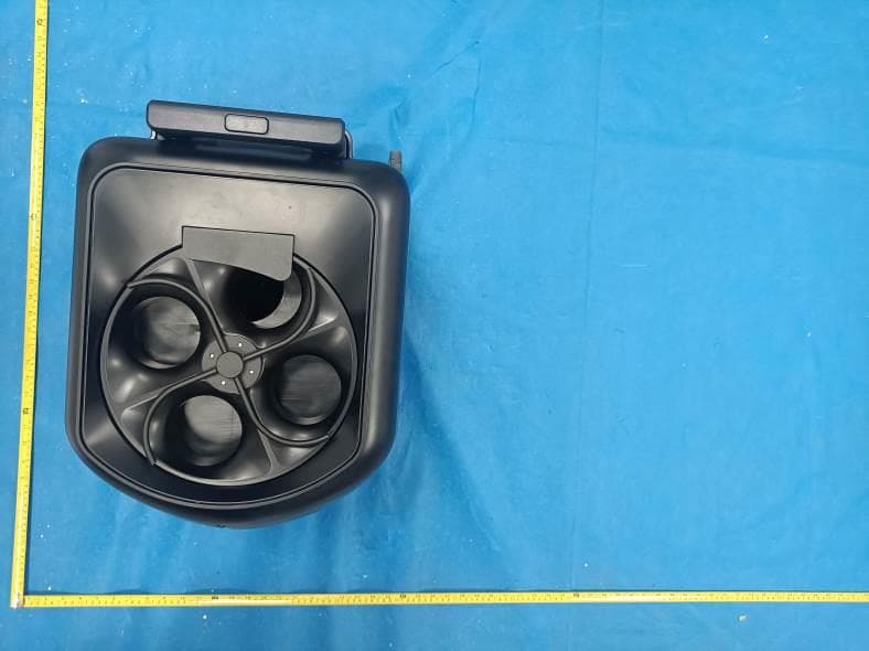 Tennis training machine - FCC ID 2BB7I-TST1C - Shenzhen Dana Intelligent Equipment Co., Ltd (2)