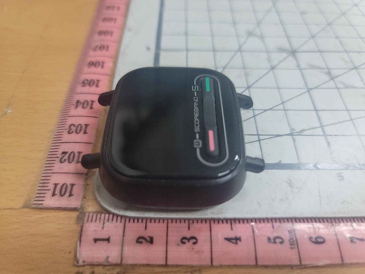 WEKKUK(SMART SCOREBAND) - FCC ID 2BB7X-76WKSB200-1 - 76SOFT Co., LTD (5)
