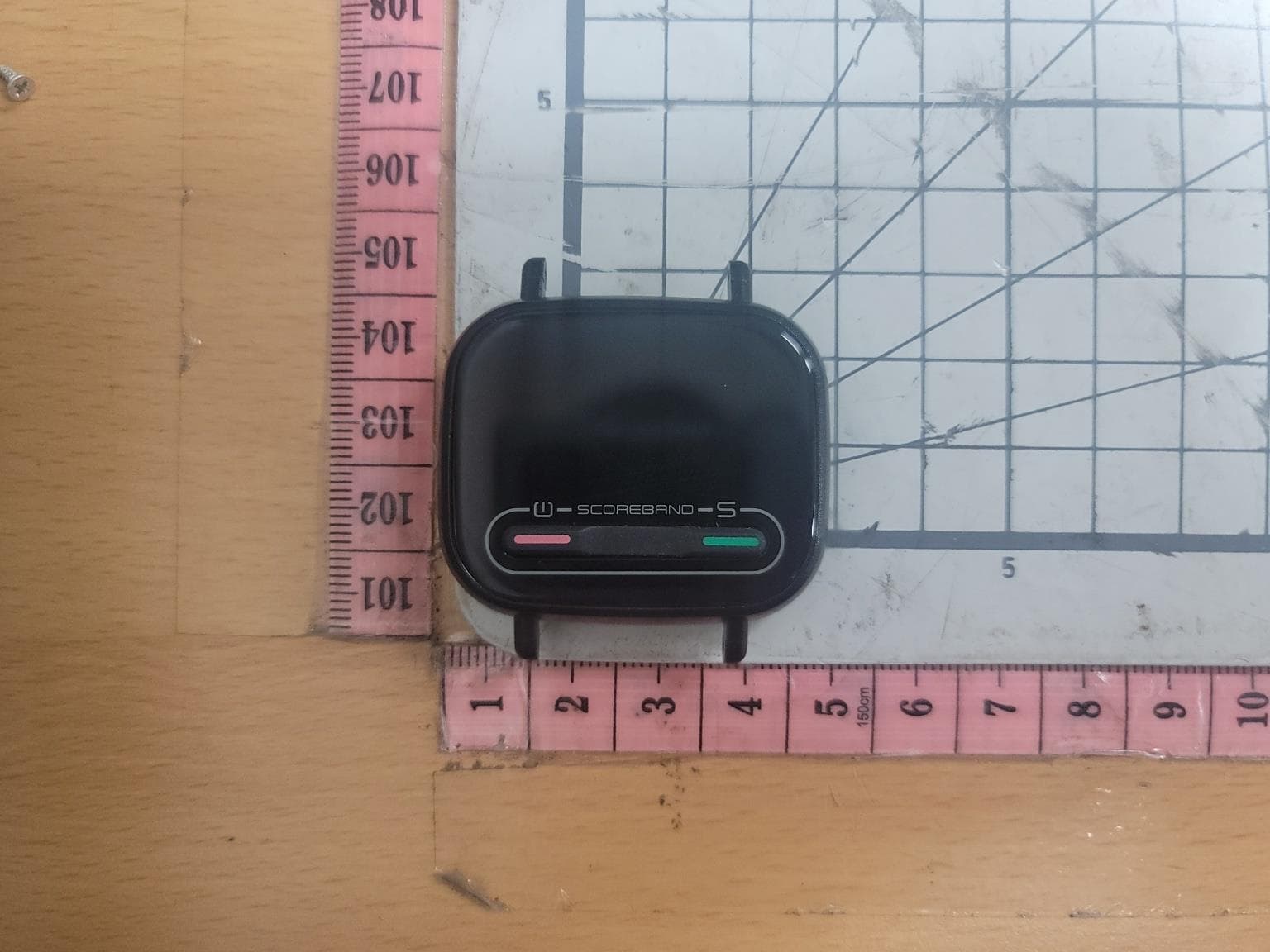 WEKKUK(SMART SCOREBAND) - FCC ID 2BB7X-76WKSB200-1 - 76SOFT Co., LTD (2)