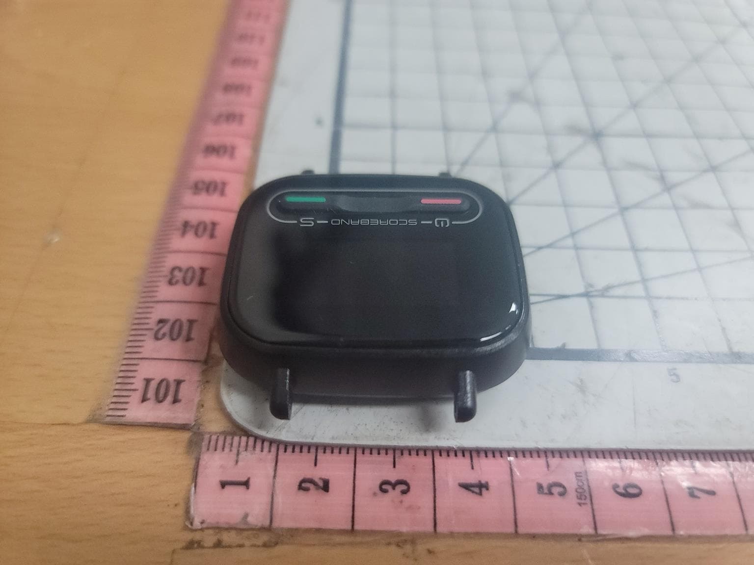 WEKKUK(SMART SCOREBAND) - FCC ID 2BB7X-76WKSB200-1 - 76SOFT Co., LTD (4)