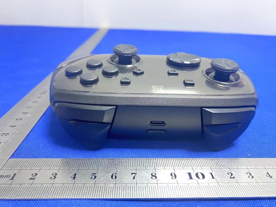 Feature Pro Controller-Gemini - FCC ID 2BBA2SW52-1 - guangzhoushihuizhimaoyiyouxiangongsi (3)