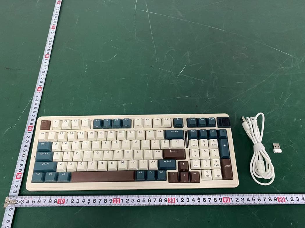 Mechanical keyboard - FCC ID 2BBA6-K98 - Kezhi(HuiZhou) Electronic Technology Co., Ltd. (3)