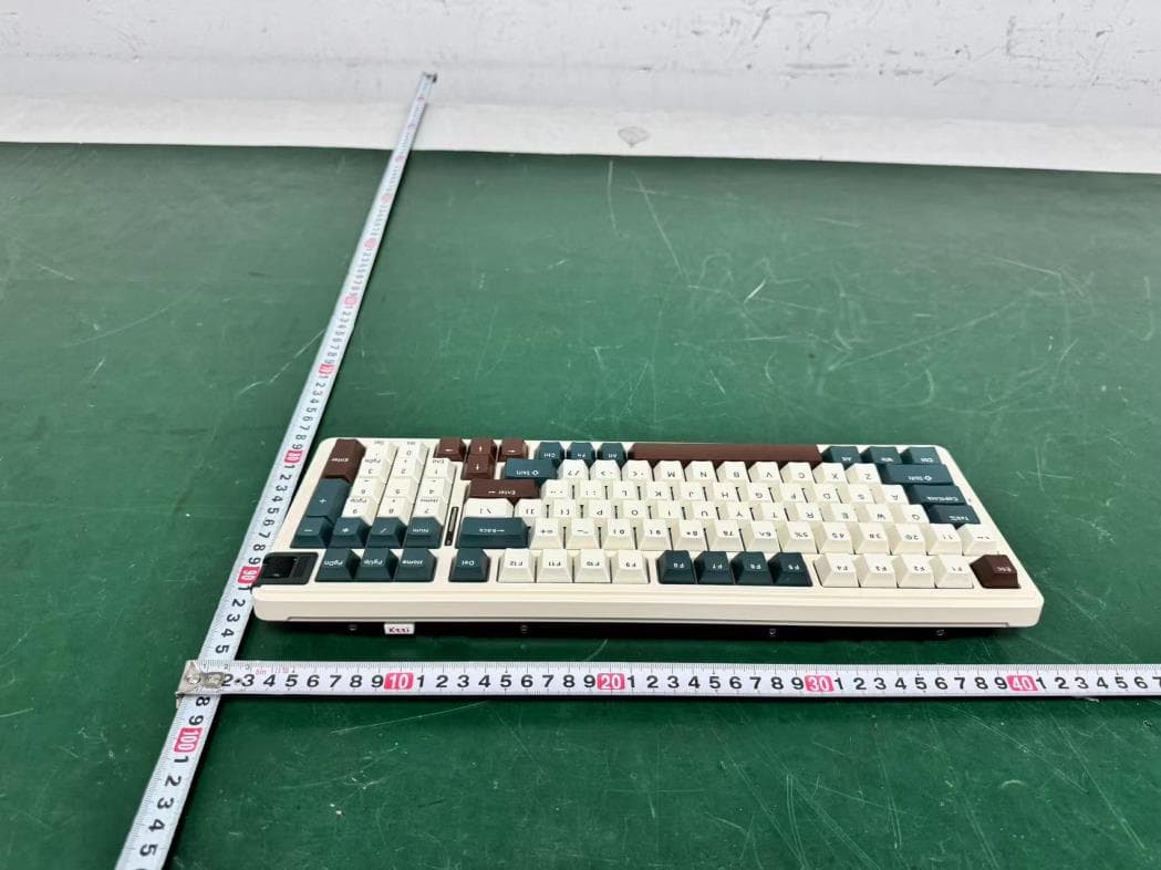 Mechanical keyboard - FCC ID 2BBA6-K98 - Kezhi(HuiZhou) Electronic Technology Co., Ltd. (4)