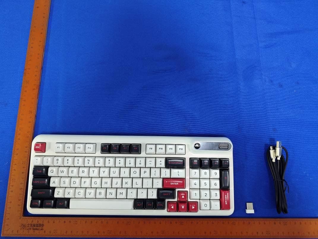 Mechanical keyboard - FCC ID 2BBA6-Z98 - Kezhi(HuiZhou) Electronic Technology Co., Ltd. (2)