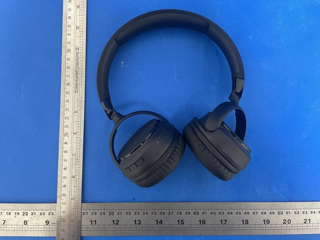 Bluetooth Wireless On-Ear Headphones - FCC ID 2BBBFB0BVM1PSYN - Minami Acoustics Limited (4)