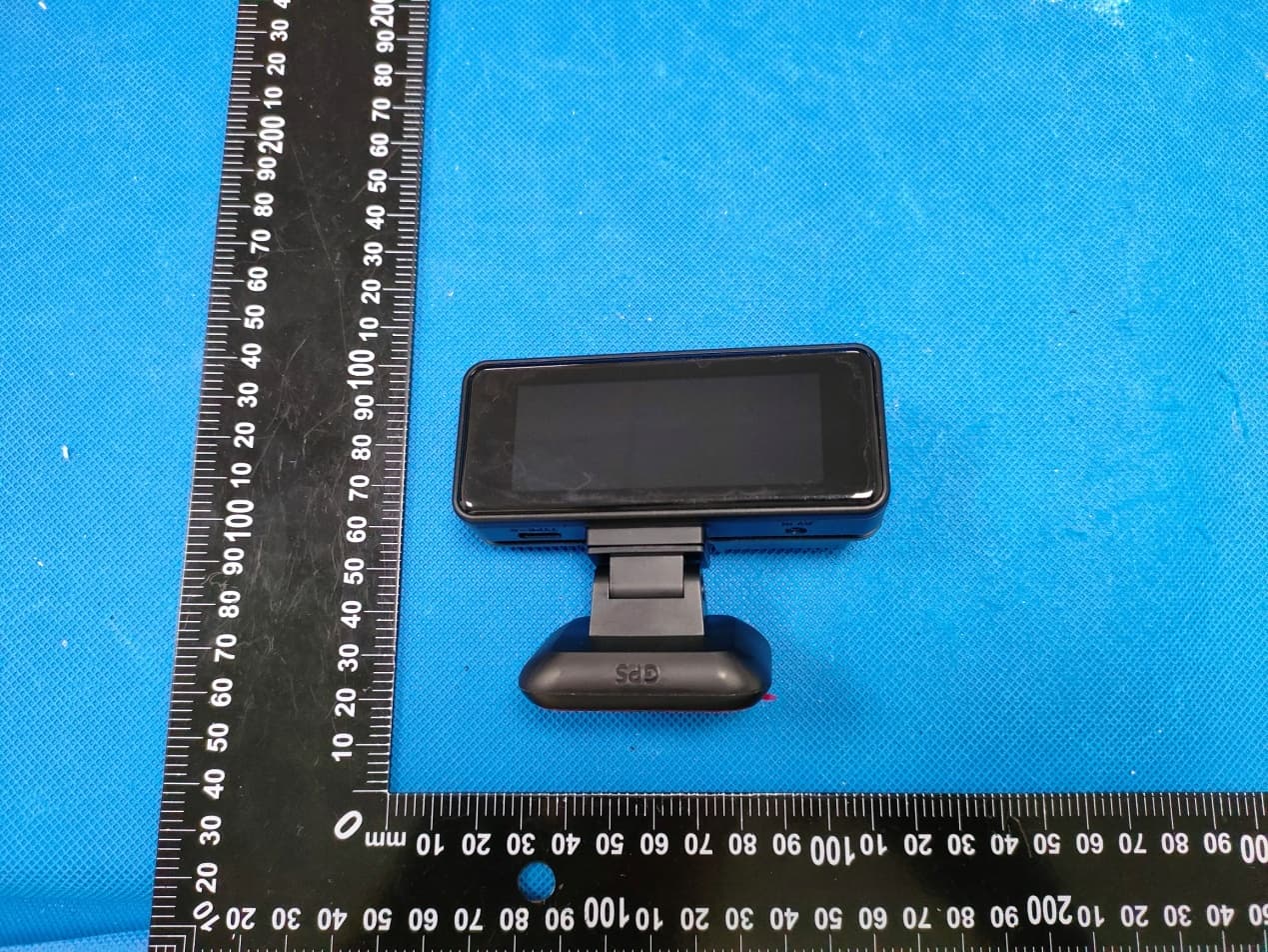 Car driving recorder - FCC ID 2BBBN-F8 - Hangzhou Tanlink Technology Co.,Ltd. (2)