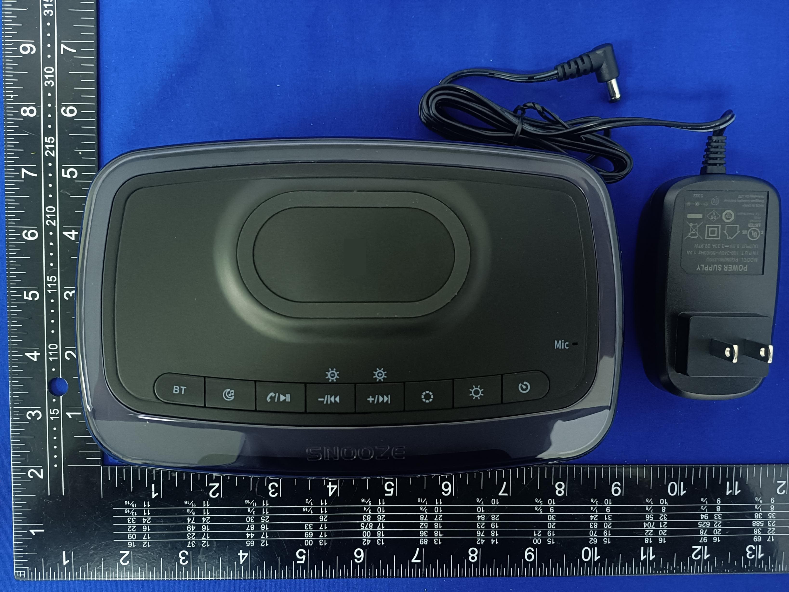 Night Light Alarm Clock Speaker - FCC ID 2BBBS-BL01 - Shenzhen Te-Rich Technology Co.,Ltd. (4)