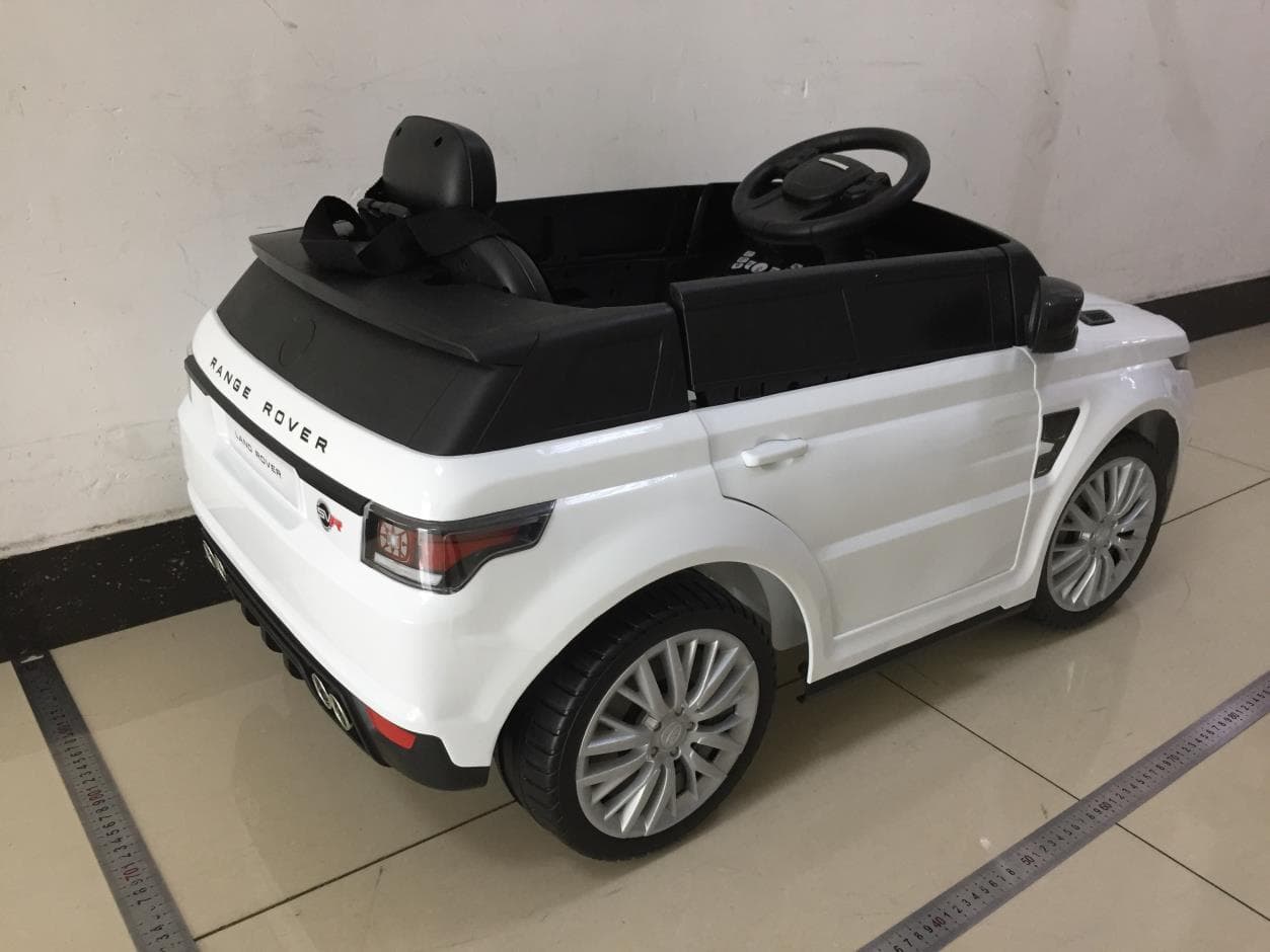 Range Rover 12V -WhiteMan - FCC ID 2BBCPCLB6732 - BRC Toys LLC DBA Best Ride On Cars (2)