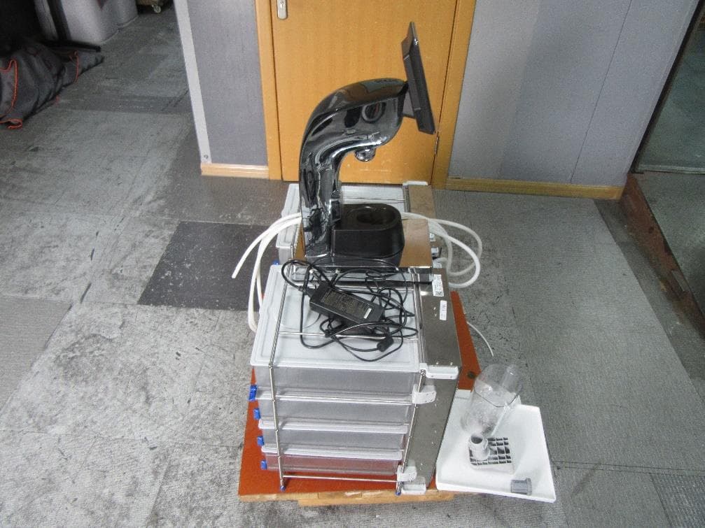 Luckin Coffee Dispenser-Dairy Mark I - FCC ID 2BBCSLKMD08 - MegaRobo Technologies Co.,Ltd (2)