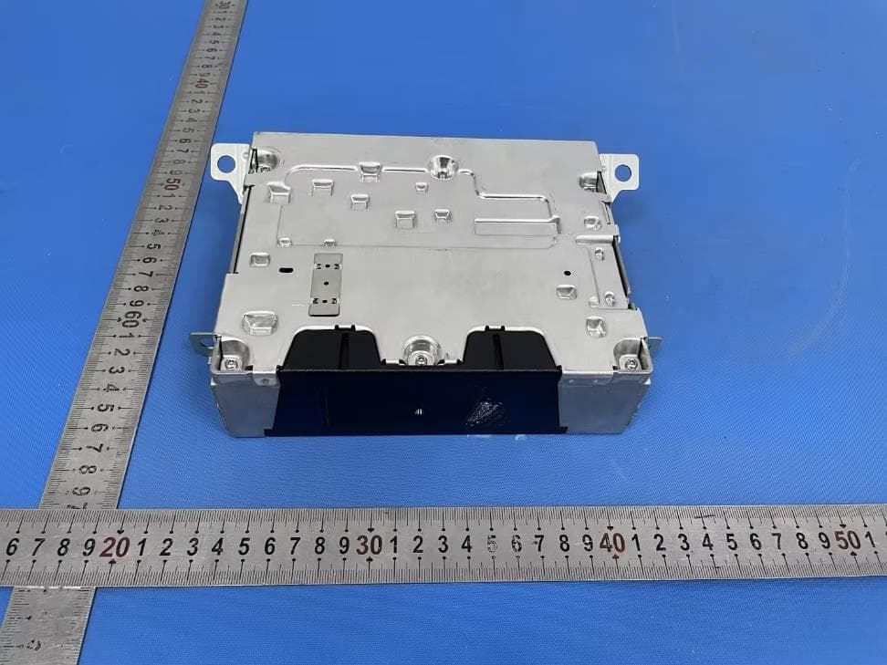 Telematics Headunit - FCC ID 2BBDIVBK30C21 - Wuxi Auto-Link World Information Technology Co., Ltd (3)