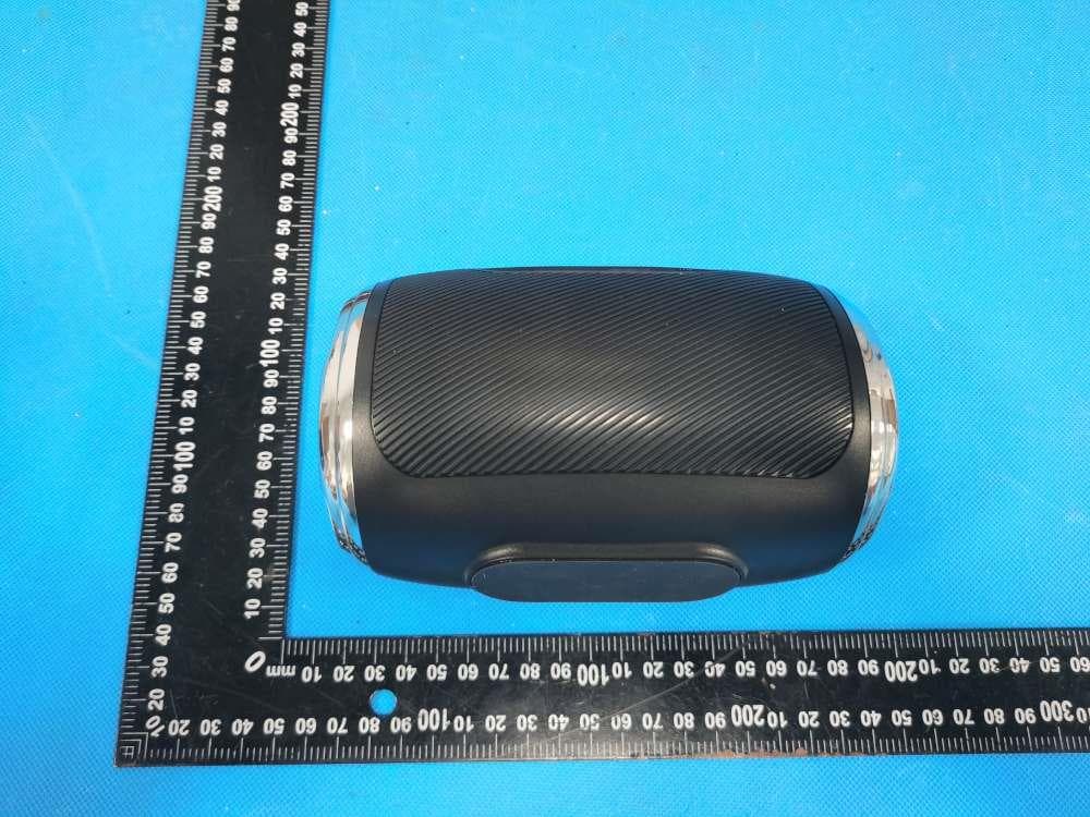 Wireless Speaker - FCC ID 2BBE6-BALES - Shenzhen Yixin Electronics Co., Ltd.