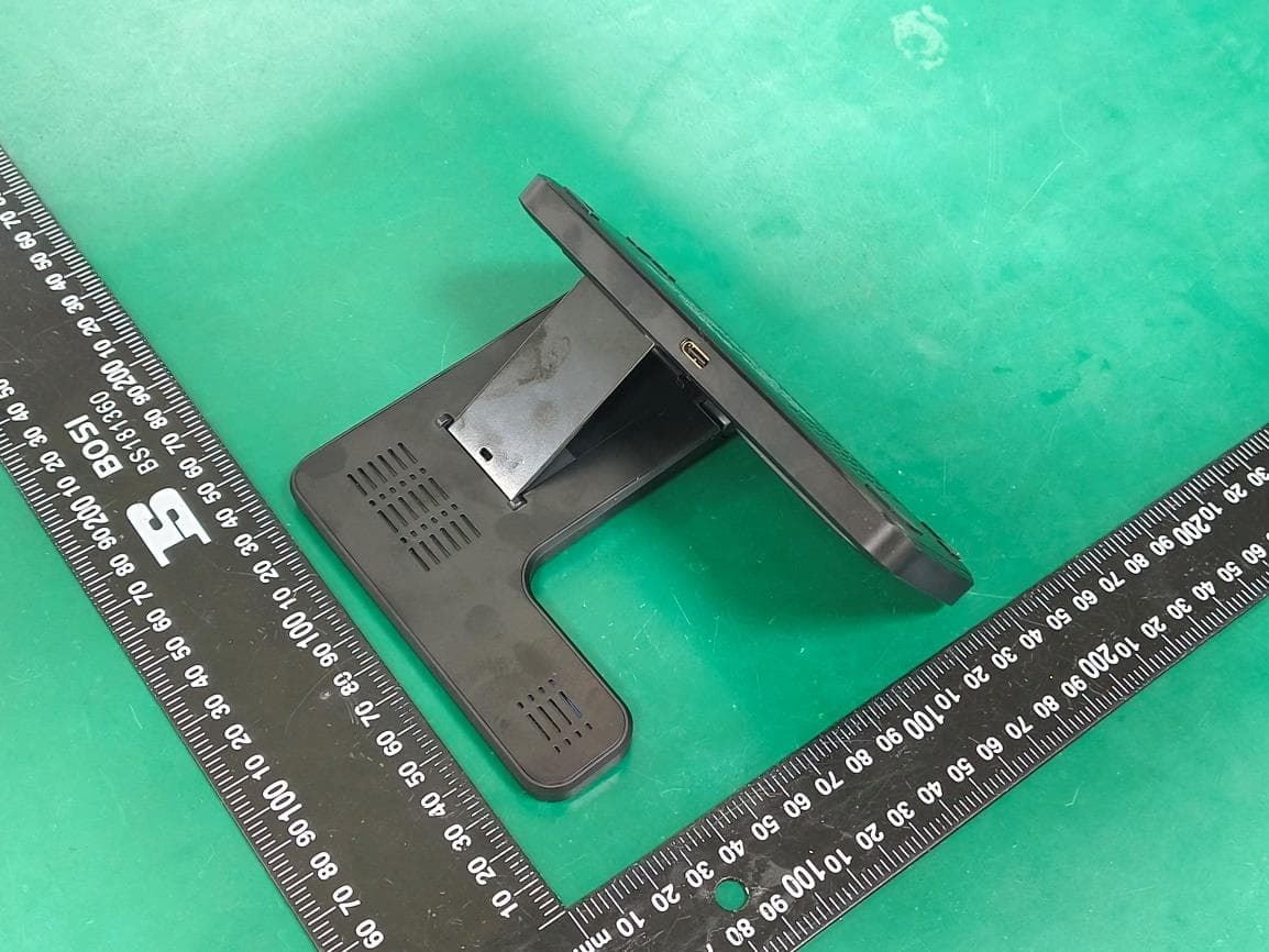 Foldable 3 in 1 Wireless Charger - FCC ID 2BBEH-W342 - Jiangxi Kingtron Technology Co., Ltd. (4)