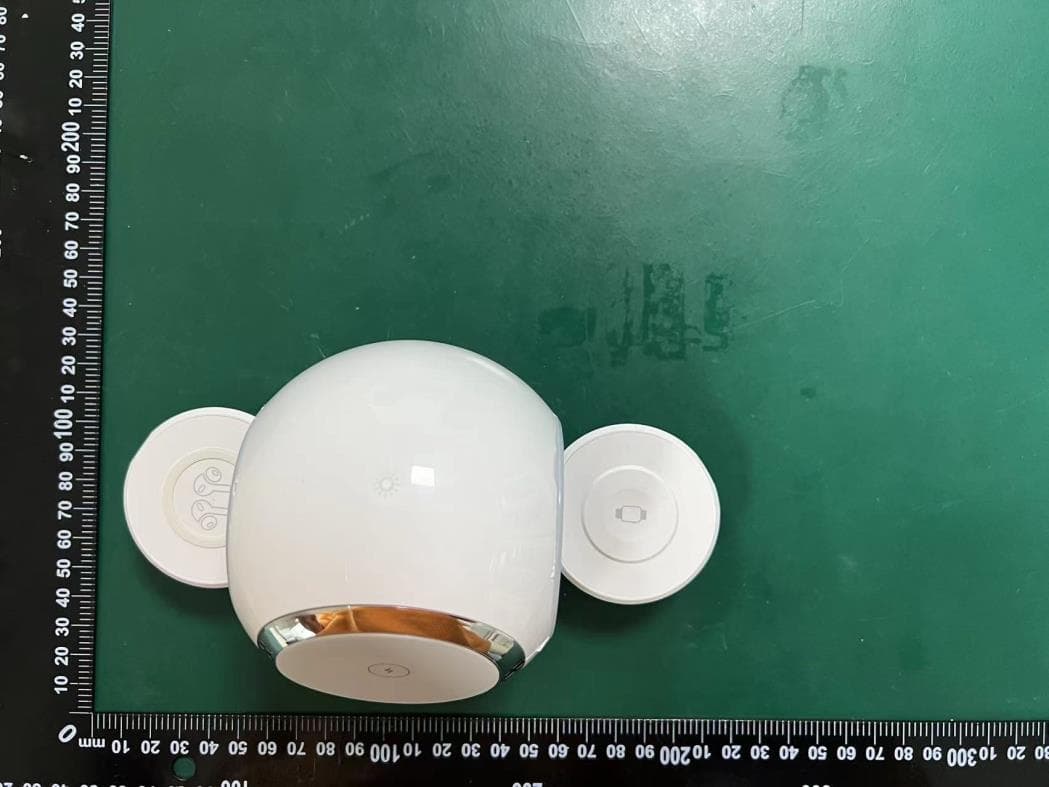 3 in 1 Magnetic Wireless Charger - FCC ID 2BBEH-W368 - Jiangxi Kingtron Technology Co., Ltd. (5)