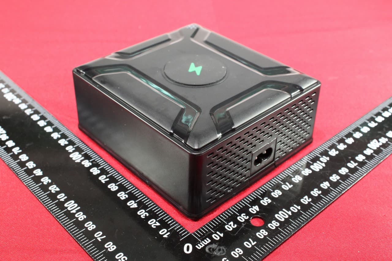 power supply - FCC ID 2BBLE-UGB-260W - ShenZhen Ugoodbuy Technology limited (2)