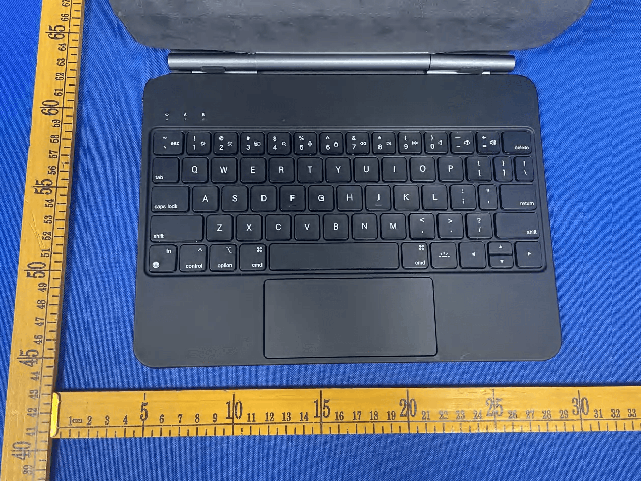 AP11 Keyboard Case - FCC ID 2BBMJ-AP11KIT - ShenZhen GD WuLian Technology Co., Ltd.