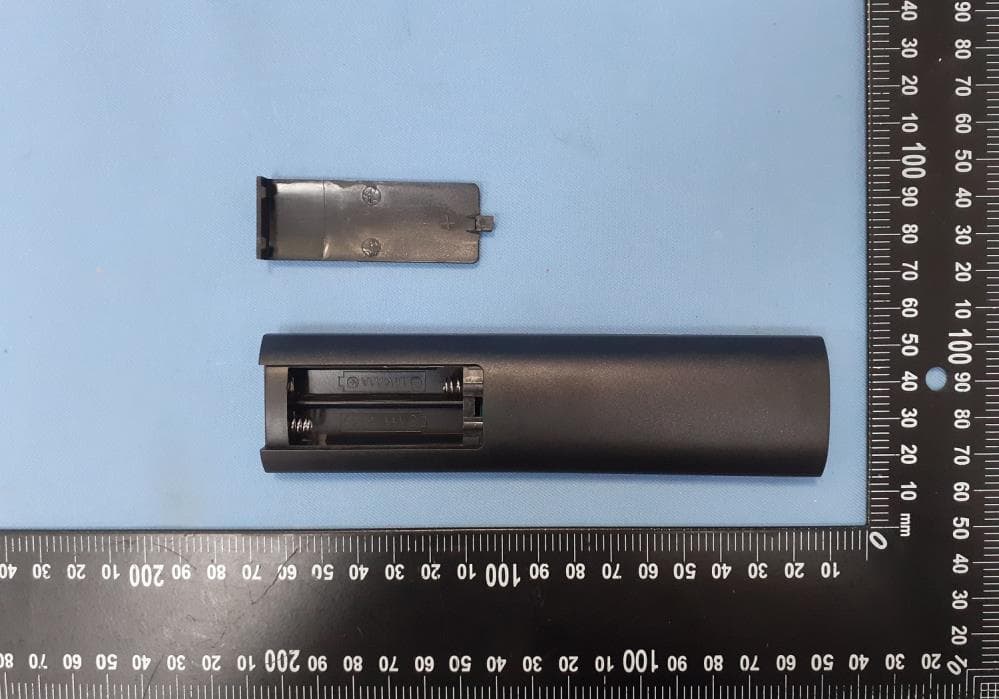 Remote Control - FCC ID 2BBMLFN99D1050 - AMA TECH CORP (2)